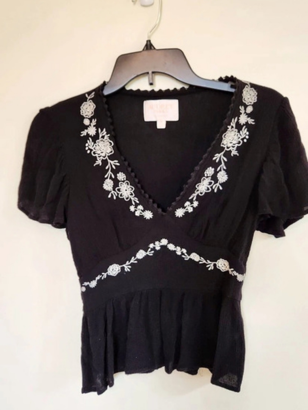 Pilcro Embroidered Black Short Sleeve Blouse